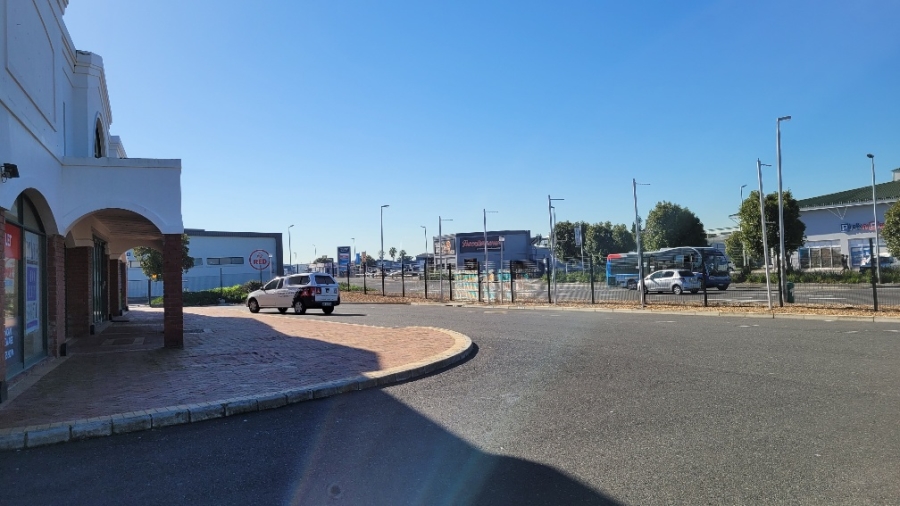 To Let commercial Property for Rent in Parklands Western Cape